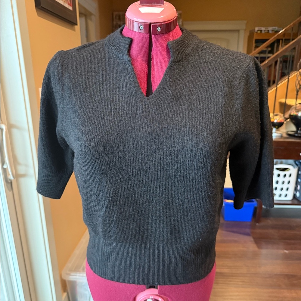 Black Short Sleeved Sweater
